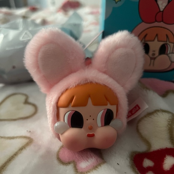 *AUTHENTIC* POPMART Bunny Blossom CryBaby PowerPuff Girls plush charm - Picture 2 of 5
